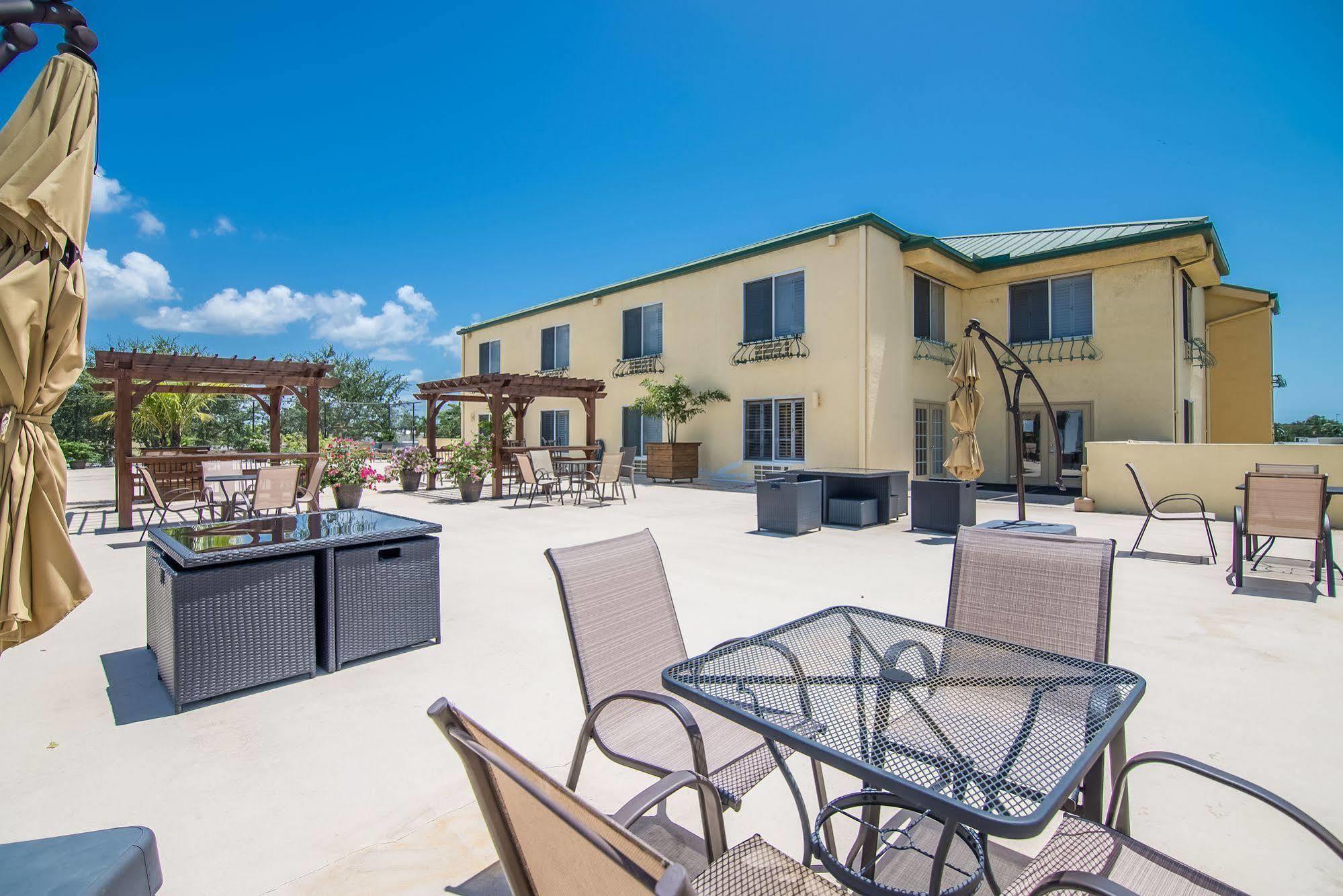 Naples Park Central Hotel Exterior foto