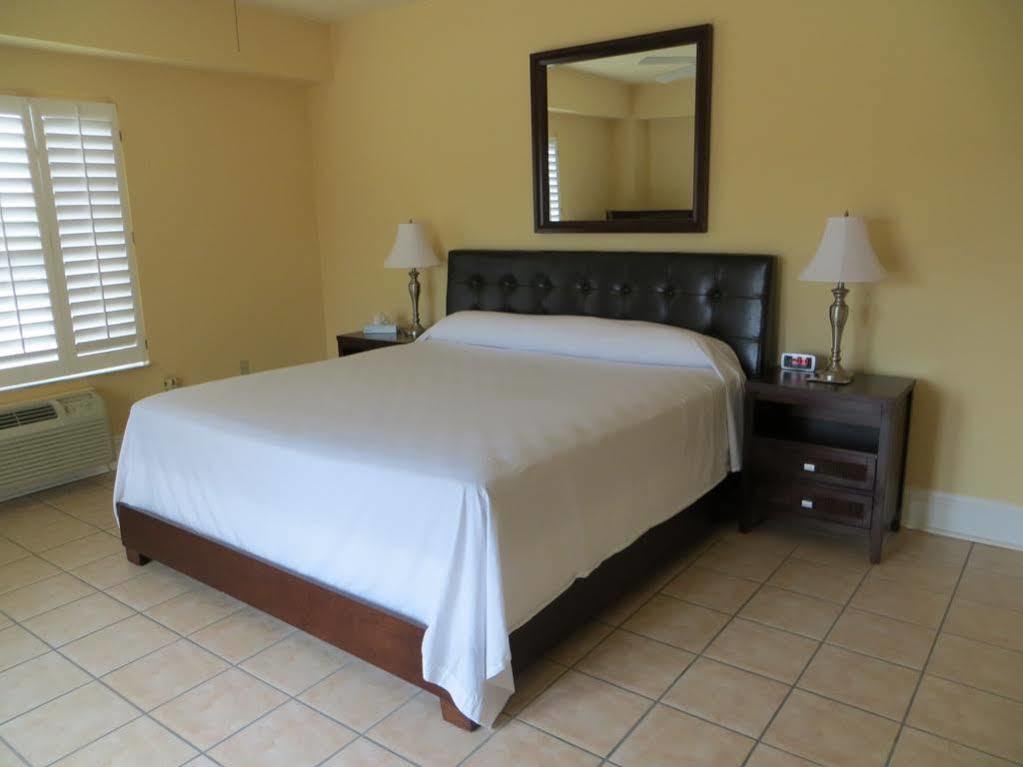 Naples Park Central Hotel Exterior foto